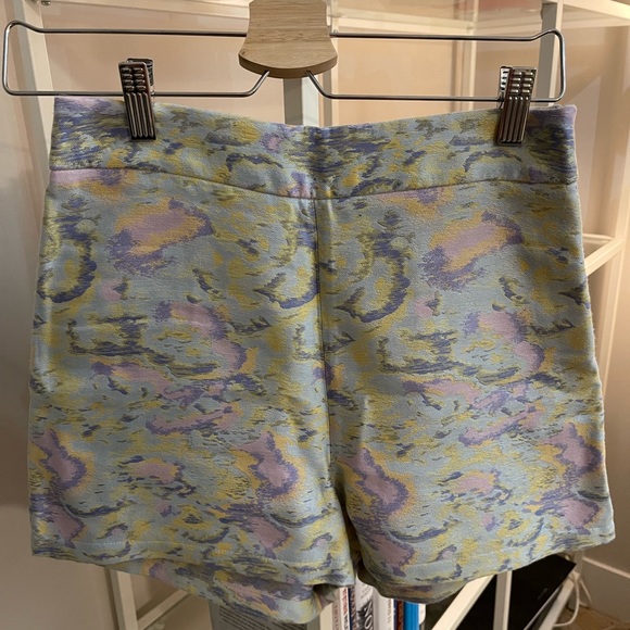 Aeron high waisted shorts for sale - Picture 2 of 2